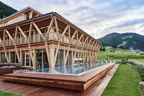 Das Vorschaubild vom Wellnesshotel Hubertus Mountain Refugio Allgäu