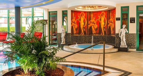 Ein Galleriebild vom Wellnesshotel Victor's Residenz-Hotel Schloss Berg