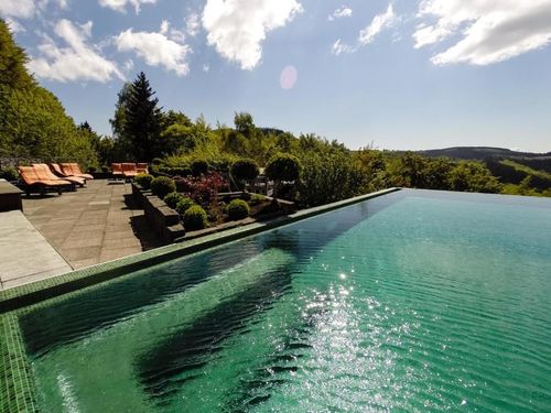Ein Galleriebild vom Wellnesshotel Waldhaus Ohlenbach